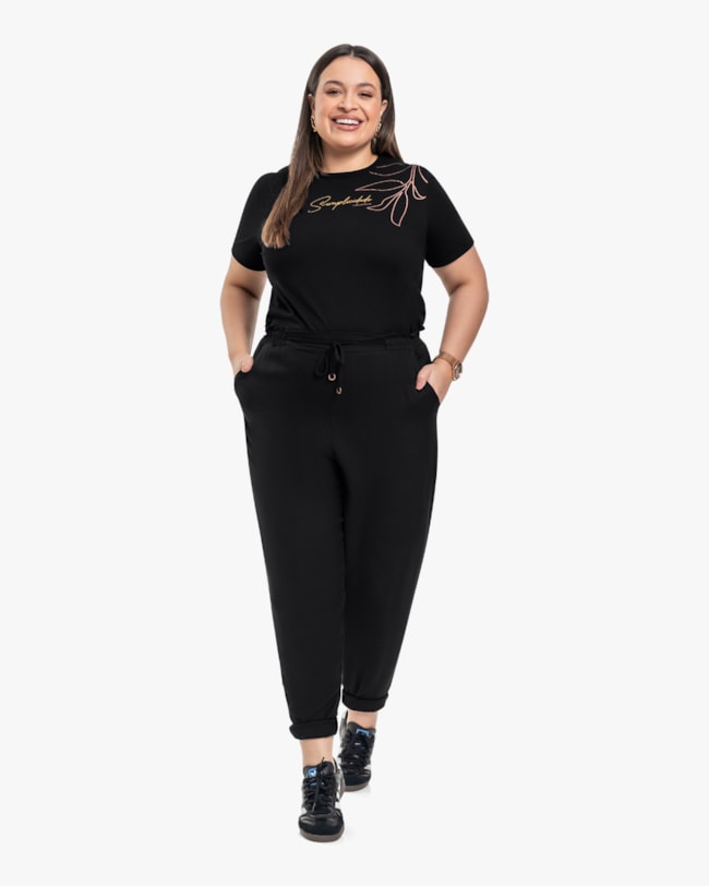 T-shirt Feminina Plus Size em Meia Malha com Estampa - Cereja Rosa - Preto-feef3a3d-1260-412f-81c5-a1b04823e6c5