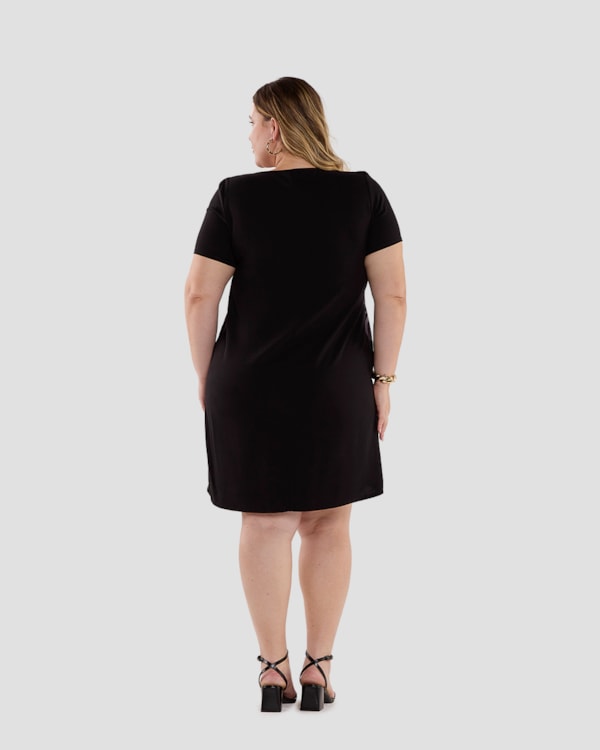 Vestido Curto Feminino Plus Size em Tecido Plano - Cereja Rosa - Preto