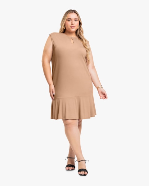Vestido Curto Plus Size com Decote Cut Out - Cereja Rosa -Toffee