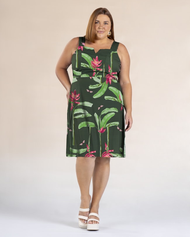 Vestido Curto Plus Size Estampado - Cereja Rosa - Basílico GG-87150f2d-4c26-475d-9a26-8dd8602d7436