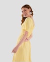 Vestido Midi com Manga Ampla e Decote Quadrado - Cereja Rosa -Manteiga-1e35798f-c79a-4fb7-bbc8-b91cf47627bb
