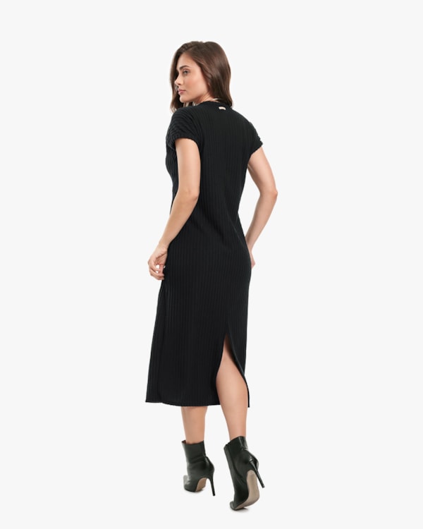 Vestido Midi em Canelado Aveludado Manga Curta - Cereja Rosa - Preto