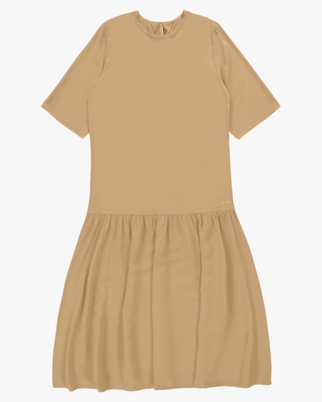 Vestido Midi em Viscose com Babado - Cereja Rosa - Trufa M-5de90ffd-bb02-4a29-9070-b414a7609842