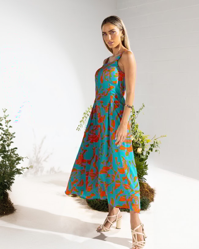 Vestido Midi em Viscose com Pregas - Cereja Rosa - Carrot-ed0afaf9-4c84-4dd2-b249-c97629323d81