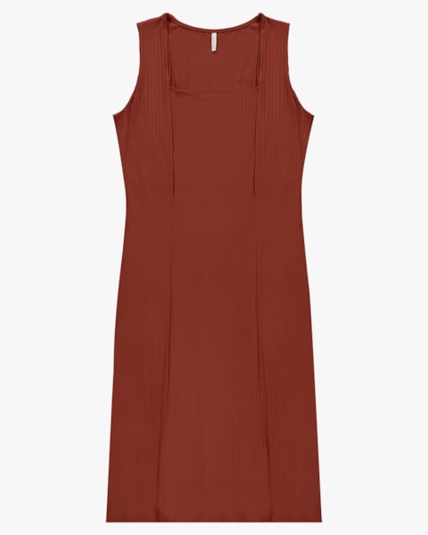 Vestido Midi Plus Size Canelado em Viscose - Cereja Rosa - Ferrugem