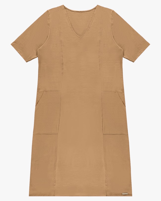 Vestido Midi Plus Size em Viscose com Bolsos - Cereja Rosa - Capim Dourado P-efe73cef-3e27-42fd-9ab0-ac038c42f7f6