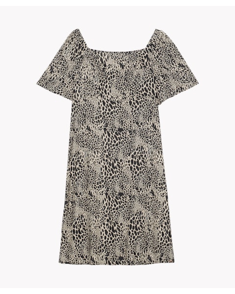 Vestido Midi Plus Size em Viscose Estampada - Cereja Rosa - Preto