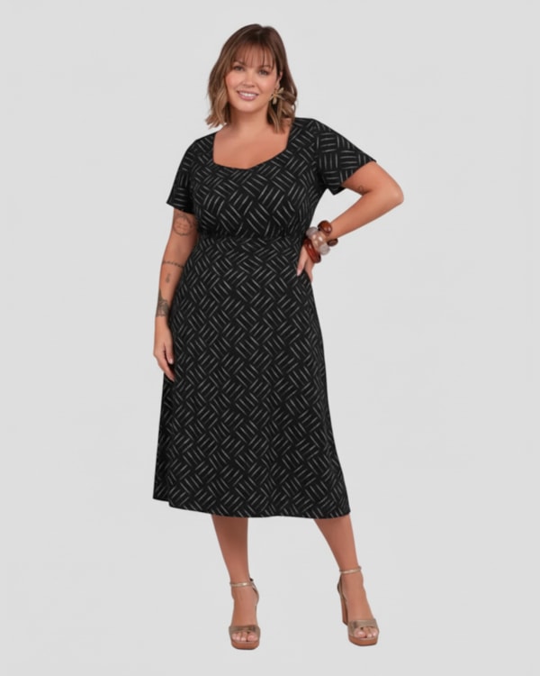 Vestido Midi Plus Size em Viscose Estampada Cereja Rosa Preto